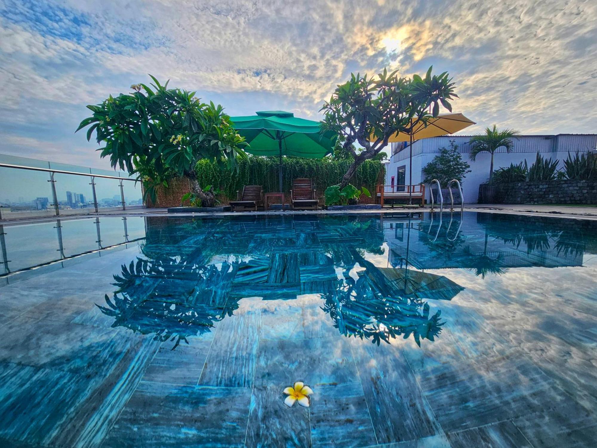 Mtr Apartment & Hotel دا نانغ المظهر الخارجي الصورة